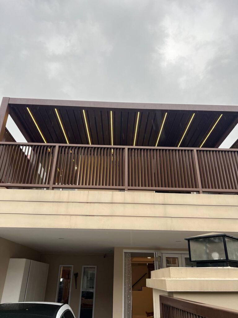 Smart LED Pergola Roof